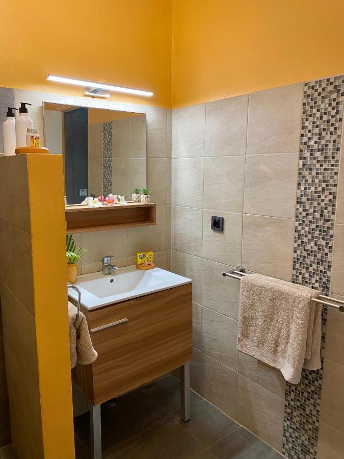 Hoama Lodge Teavaro Buitenkant foto